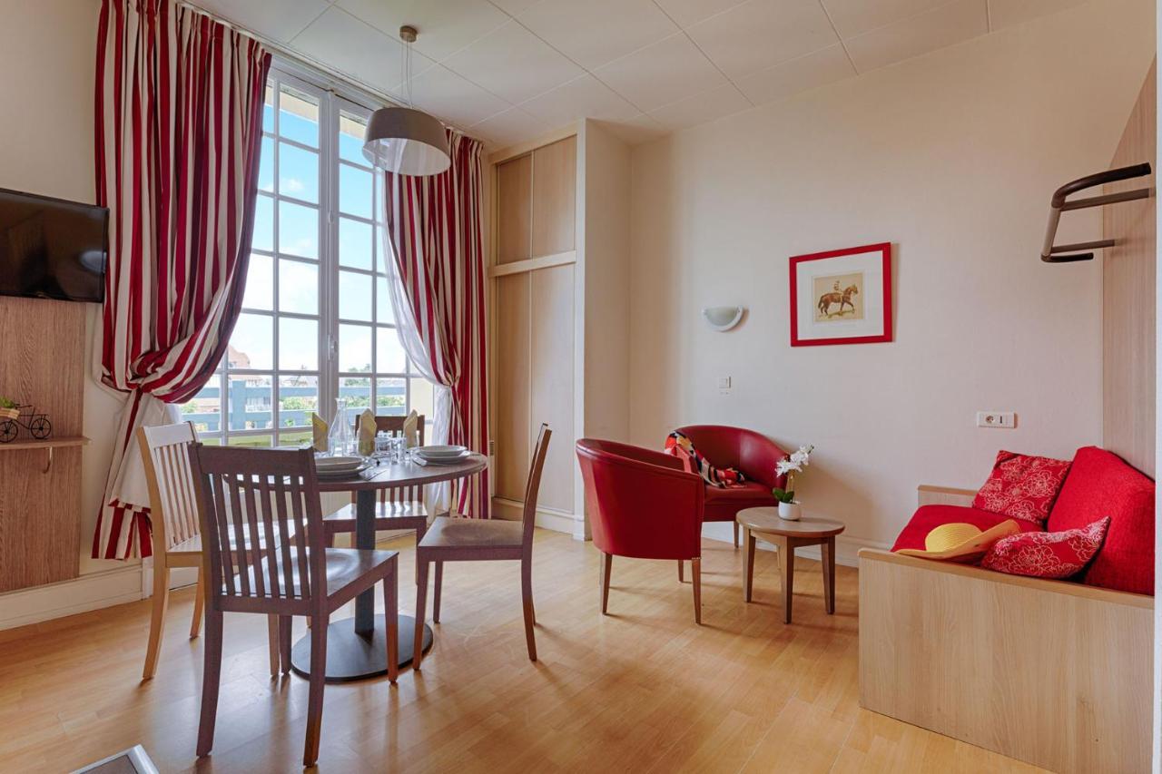 Goelia Le Castel Normand Apartment *